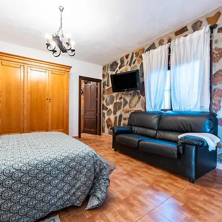 펜션 Palm House Humera